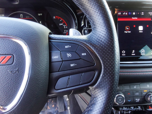 Used 2025 Dodge Durango GT AWD/4WD image 14