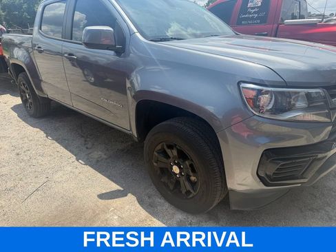 Used 2022 Chevrolet Colorado LT AWD/4WD image 2