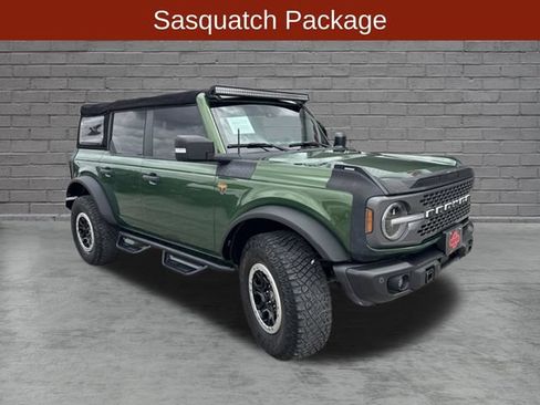 Used 2022 Ford Bronco Badlands AWD/4WD image 6