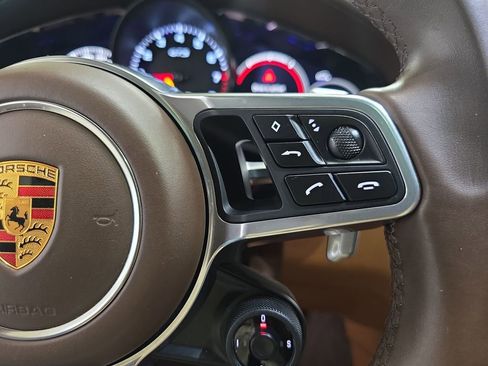 Used 2022 Porsche Cayenne GTS image 21