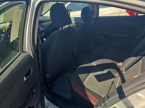 Used 2024 Nissan Versa SR image 9