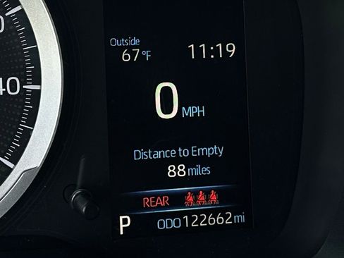 Used 2020 Toyota Corolla SE image 13