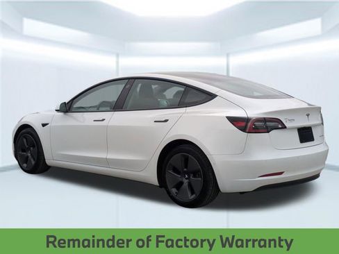 Used 2022 Tesla Model 3 Long Range AWD/4WD image 4
