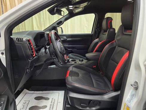 Used 2025 Ford Ranger Raptor image 16