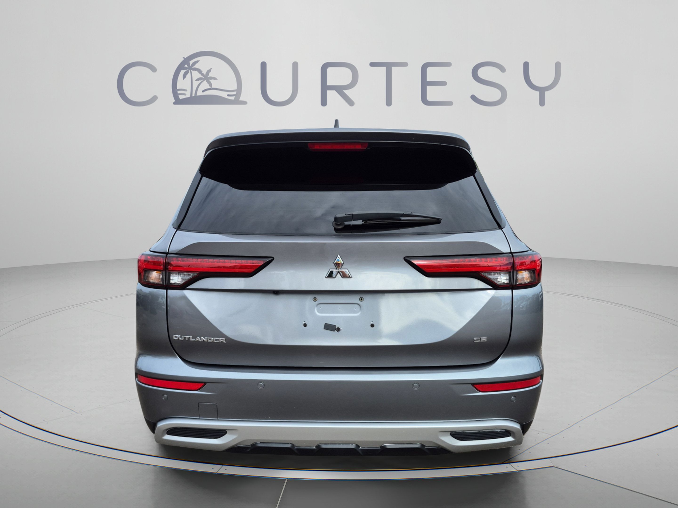 Used 2022 Mitsubishi Outlander SE FWD image 4