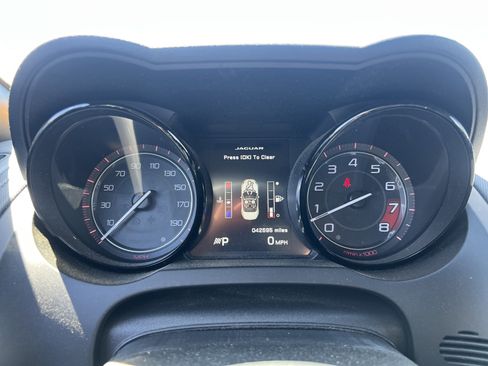 Used 2014 Jaguar F-TYPE S image 20