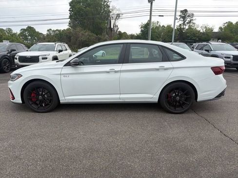 New 2026 Volkswagen Jetta GLI Autobahn FWD image 3