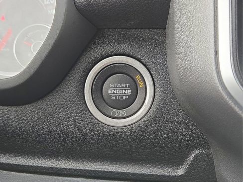 Used 2024 RAM 2500 Big Horn image 31