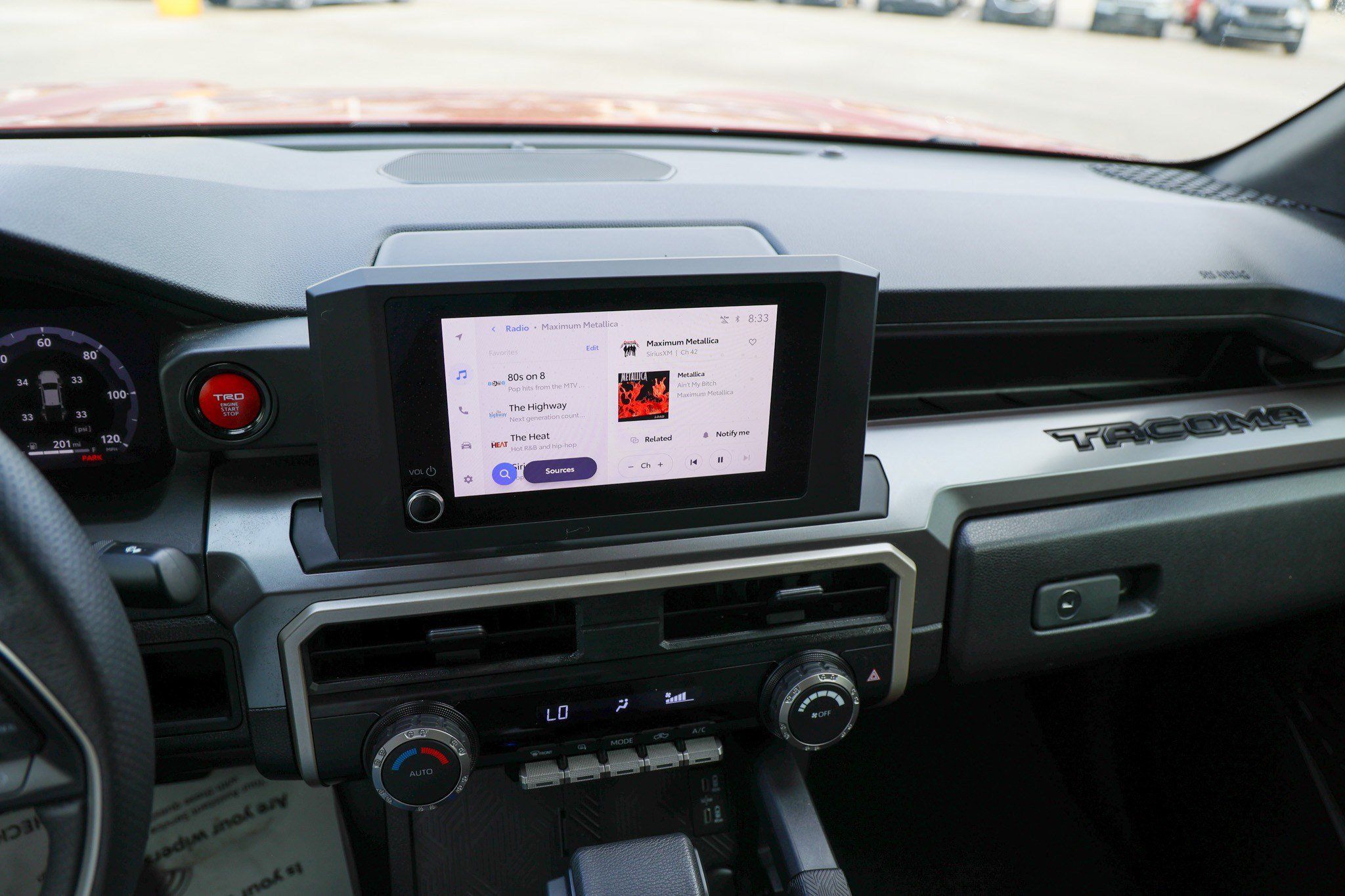Certified 2025 Toyota Tacoma TRD Off-Road AWD/4WD image 22