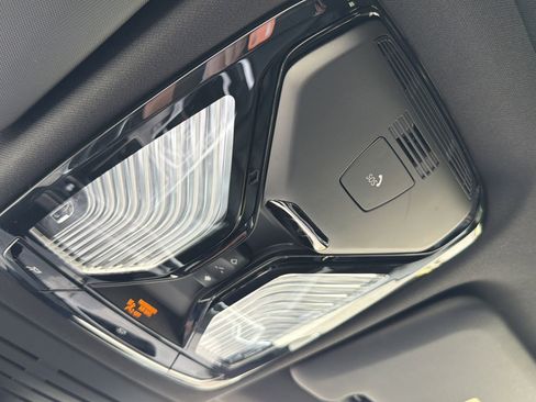 Certified 2025 BMW X5 xDrive40i image 36