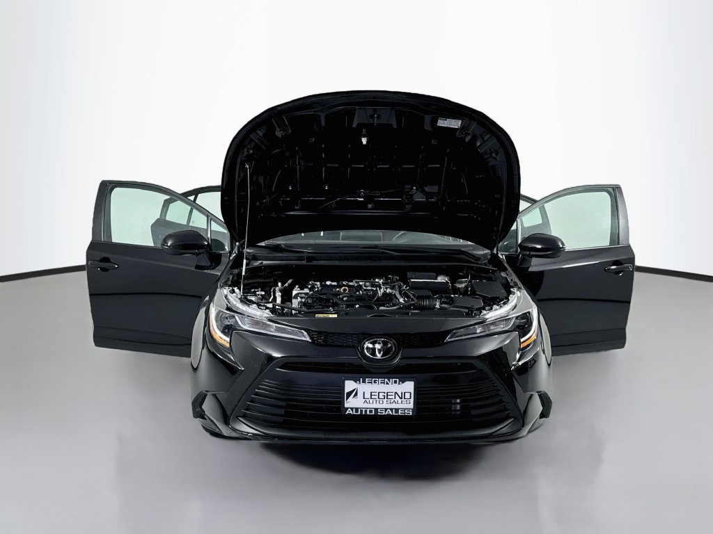 Used 2026 Toyota Corolla LE FWD image 15