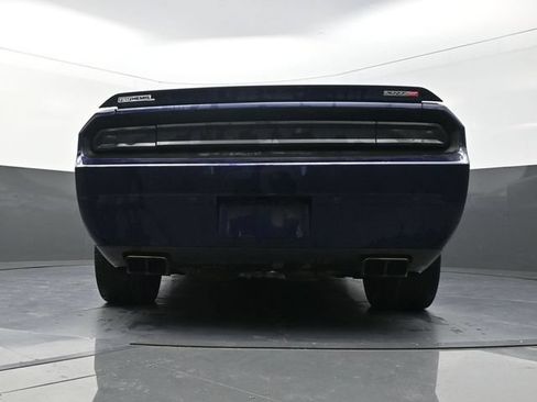 Used 2014 Dodge Challenger SRT8 RWD image 33