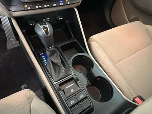Used 2020 Hyundai Tucson SEL w/ Winter Weather Package FWD image 21
