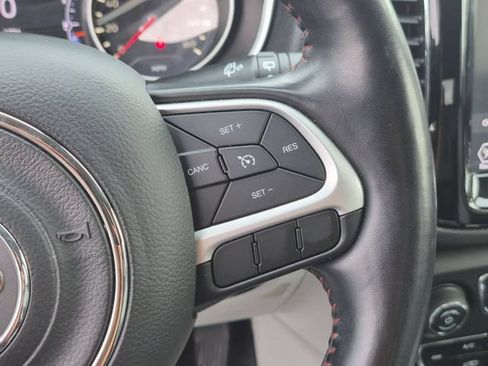 Used 2020 Jeep Compass Limited AWD/4WD image 19