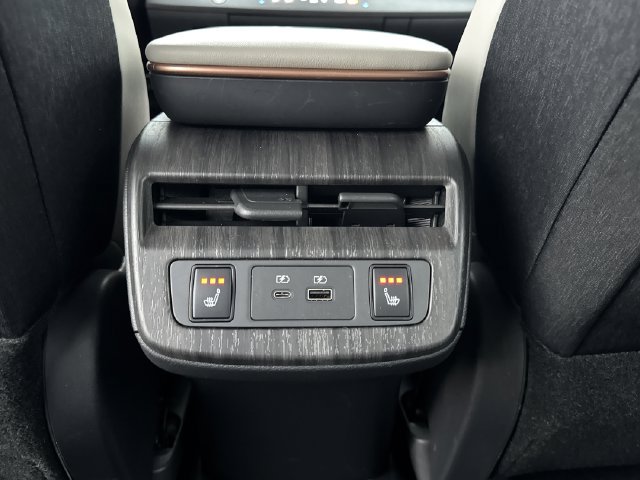 Certified 2024 Nissan Ariya AWD image 14