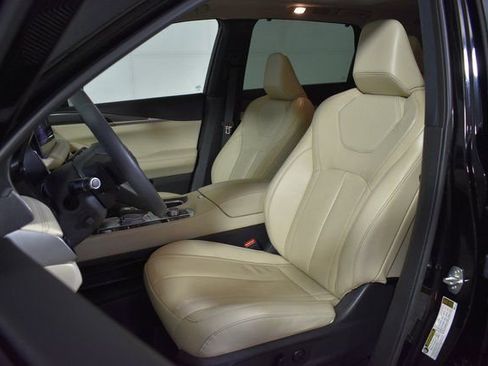 Certified 2023 INFINITI QX60 Luxe w/ Cargo Package image 9