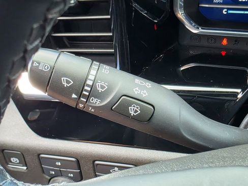 Used 2024 Chevrolet Silverado 3500 LT image 43