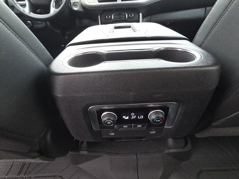Used 2023 Chevrolet Tahoe Z71 AWD/4WD image 30
