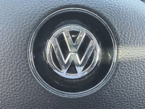 Used 2016 Volkswagen Jetta SE image 29