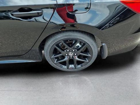 Used 2023 Honda Civic Sport image 21