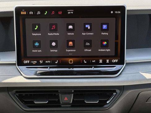 New 2026 Volkswagen Tiguan SE R-Line AWD/4WD image 17