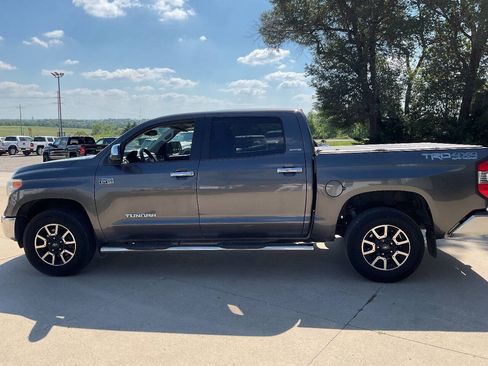 Used 2014 Toyota Tundra Limited w/ Limited Premium Package AWD/4WD image 6