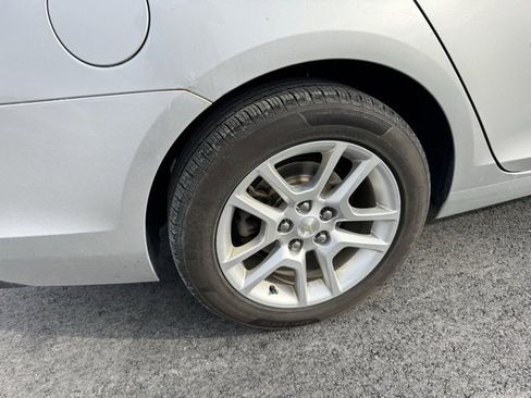 Used 2015 Chevrolet Malibu LT w/ Power Convenience Package image 31