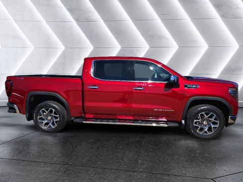New 2026 GMC Sierra 1500 SLT w/ SLT Premium Package image 4