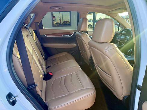 Used 2018 Cadillac XT5 Platinum image 24