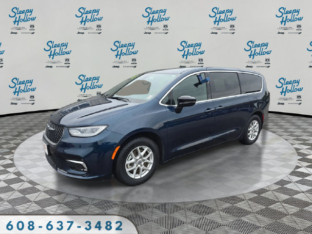 Used 2025 Chrysler Pacifica Select FWD 360° Tour