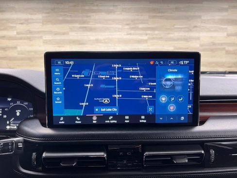 Used 2023 Lincoln Nautilus Reserve w/ Luxury Package image 8