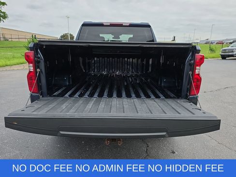 Used 2023 Chevrolet Silverado 1500 LT AWD/4WD image 25