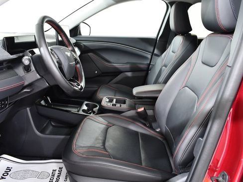 Used 2025 Ford Mustang Mach-E Premium w/ Sport Appearance Package AWD/4WD image 6