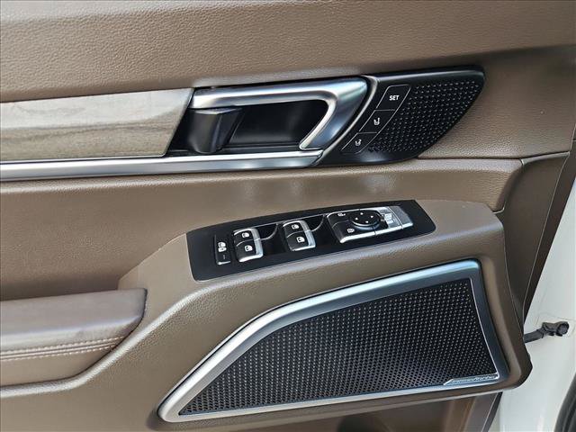 Used 2020 Kia Telluride SX w/ Towing Package FWD image 26