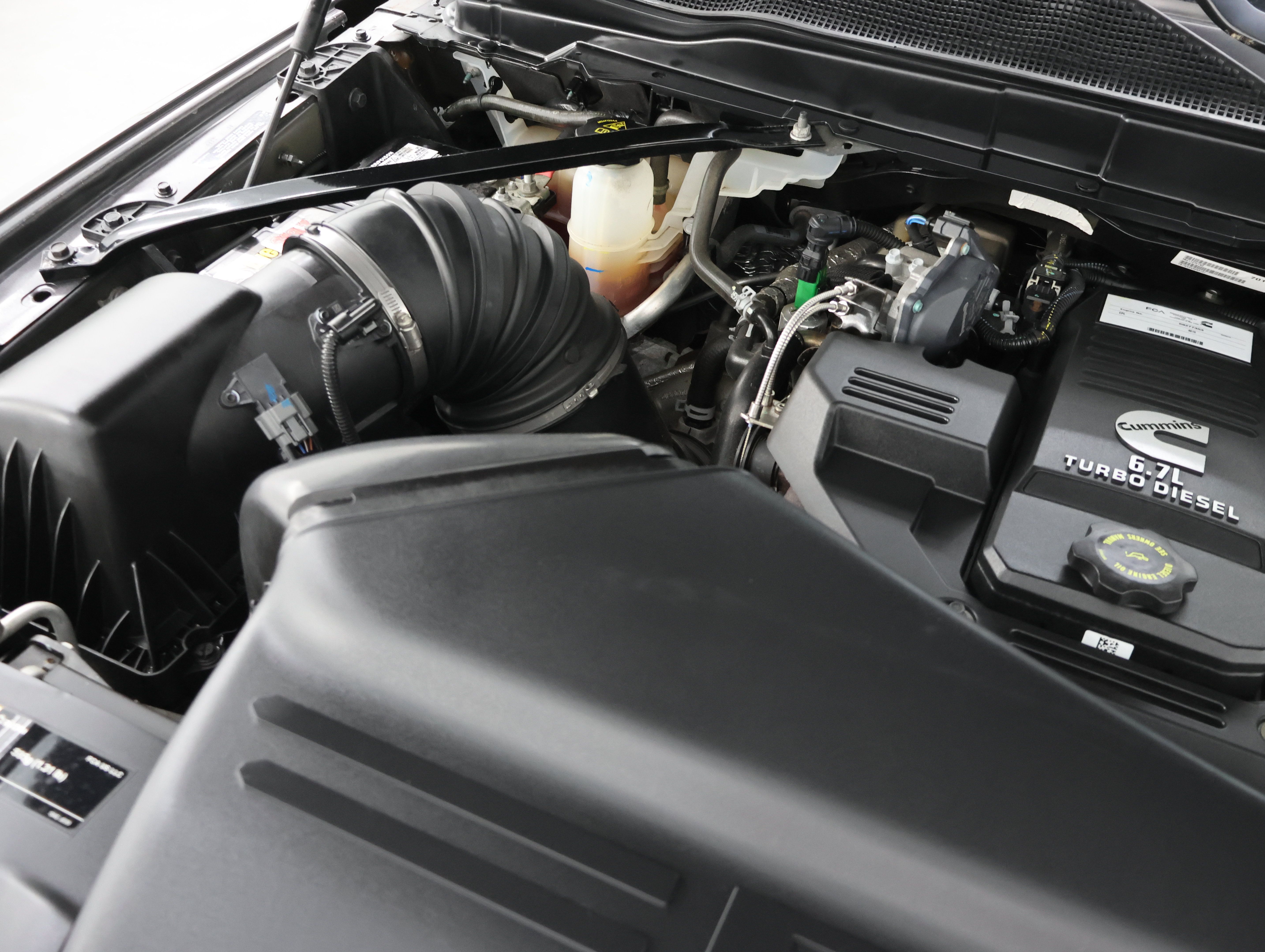 Used 2019 RAM 3500 Laramie AWD/4WD image 17