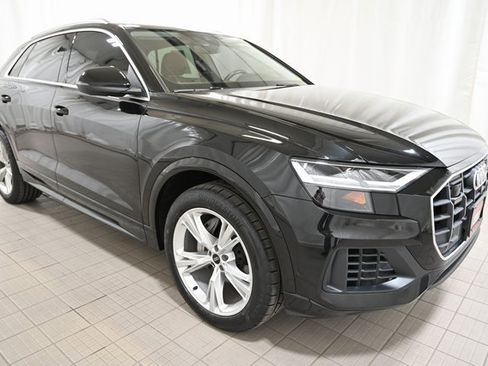 Used 2022 Audi Q8 Premium Plus w/ Premium Plus Package image 15