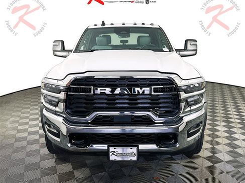 New 2026 RAM 5500 Tradesman w/ Chrome Appearance Group image 2