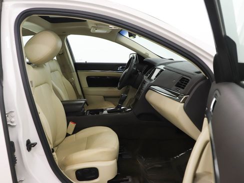 Used 2015 Lincoln MKS AWD w/ Equipment Group 101A image 11
