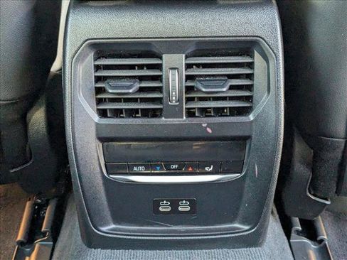 Certified 2024 BMW i4 eDrive35 w/ Convenience Package image 17