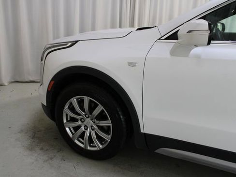 Used 2022 Cadillac XT4 Premium Luxury w/ Enhanced Visibility Package AWD/4WD image 34