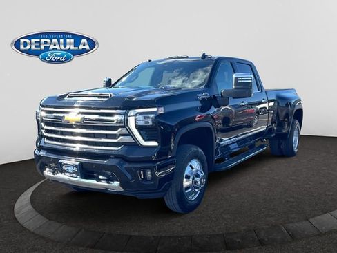 Used 2024 Chevrolet Silverado 3500 High Country w/ High Country Premium Package image 1