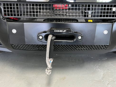 Used 2020 Land Rover Defender 110 HSE image 11