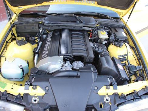 Used 1995 BMW M3 Coupe RWD image 26