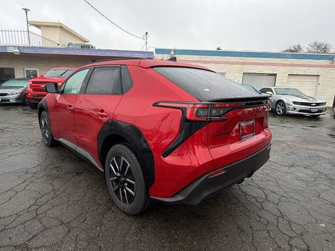 New 2026 Subaru Solterra Premium image 6