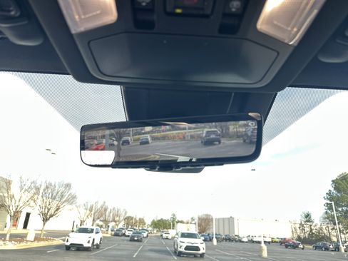 Used 2022 Toyota RAV4 XSE w/ Premium Package image 27