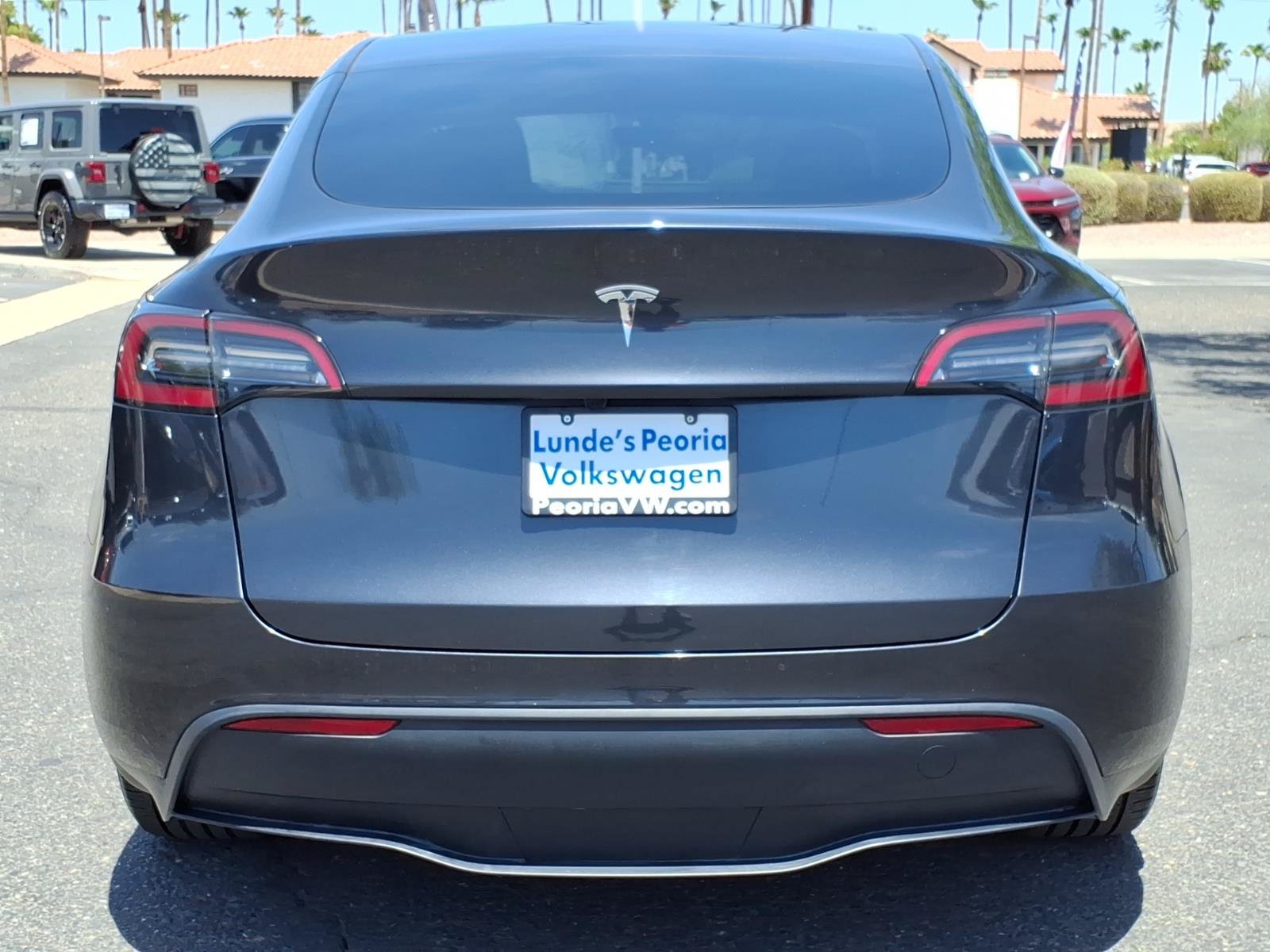 Used 2025 Tesla Model Y Long Range RWD image 6