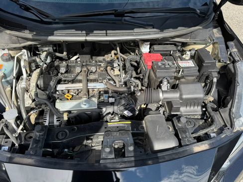 Used 2022 Nissan Versa SR w/ Electronics Package FWD image 24