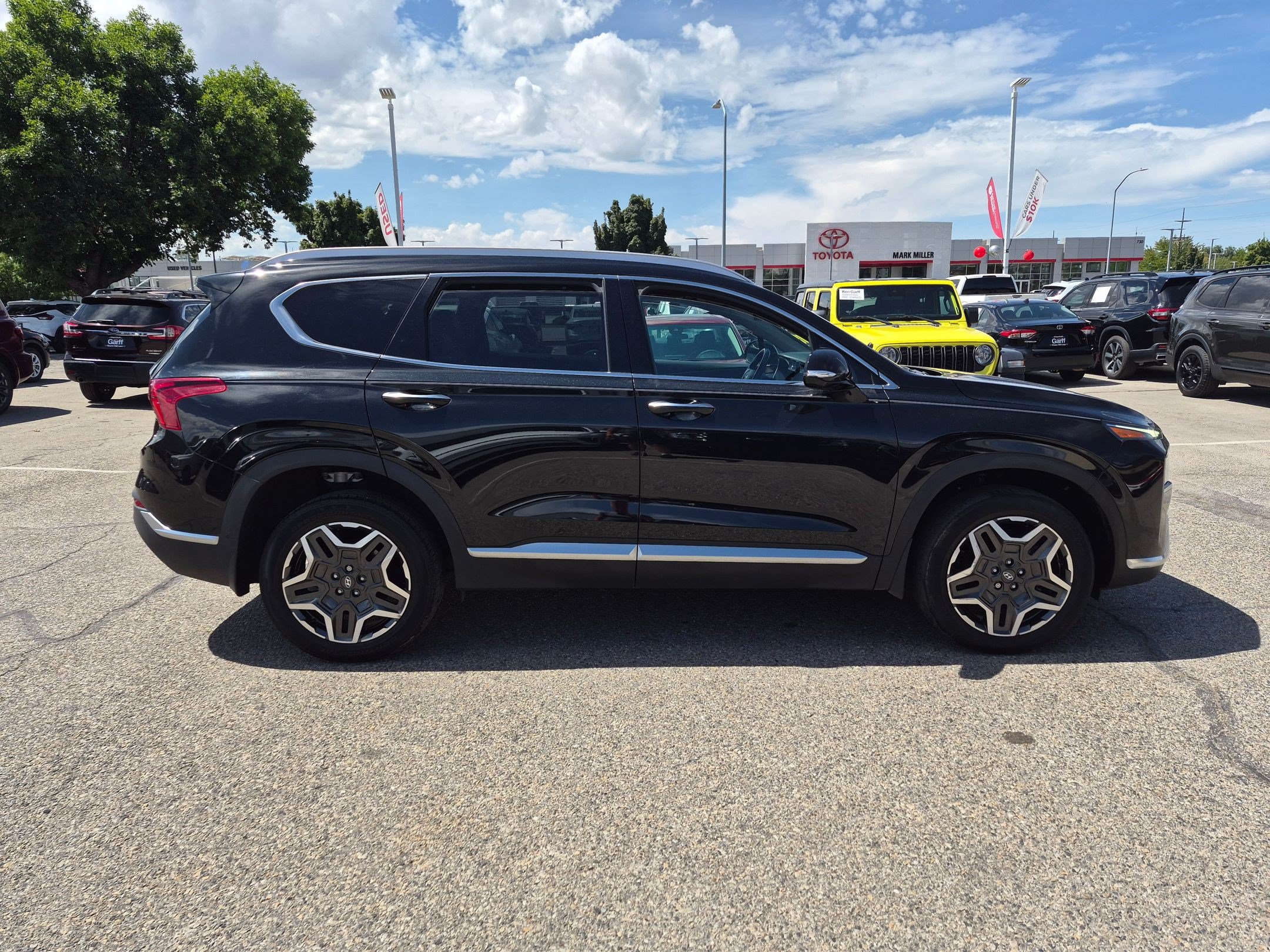 Certified 2023 Hyundai Santa Fe Limited w/ Cargo Package AWD/4WD image 2