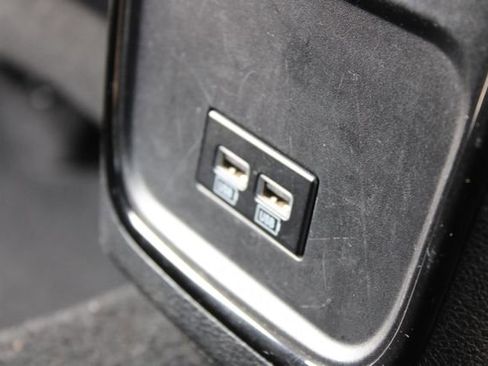 Used 2020 Dodge Charger R/T w/ Blacktop Package RWD image 48