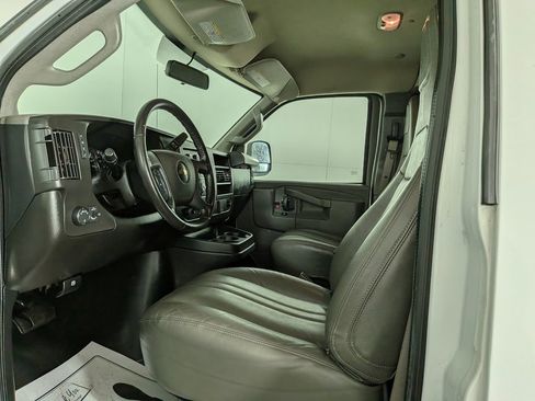 Used 2023 Chevrolet Express 2500 w/ Driver Convenience Package RWD image 20